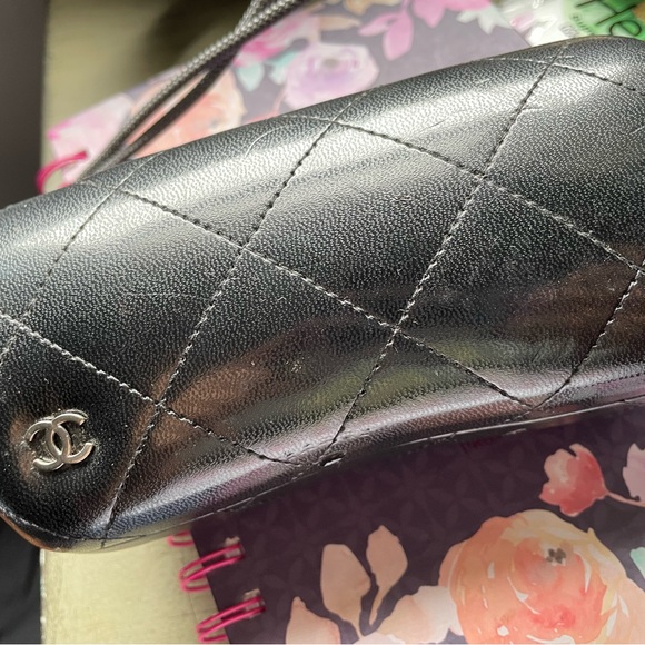 CHANEL SHADES - Picture 4 of 4